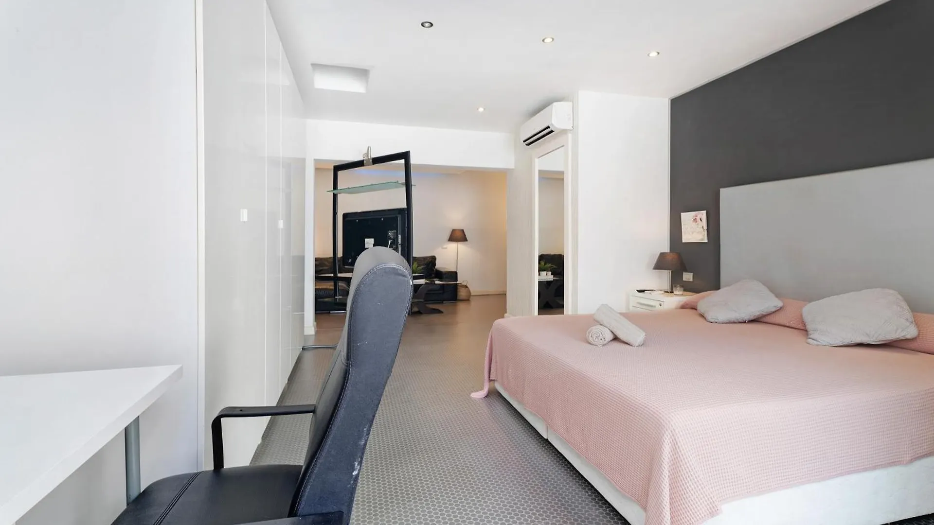 Precioso Loft Cama King Size Apartment Costa Del Silencio 0*,  Spain